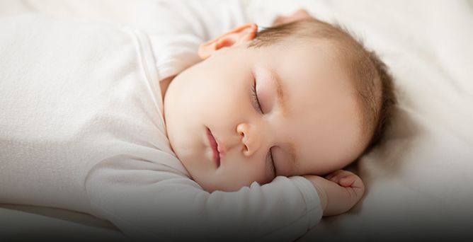 Di quanto sonno ha bisogno un bambino?